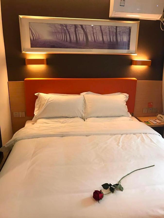 7 Days Premium Chongqing Jiangbei International Airport Branch Hotel Екстериор снимка