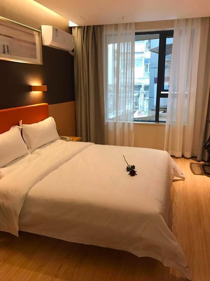 7 Days Premium Chongqing Jiangbei International Airport Branch Hotel Екстериор снимка