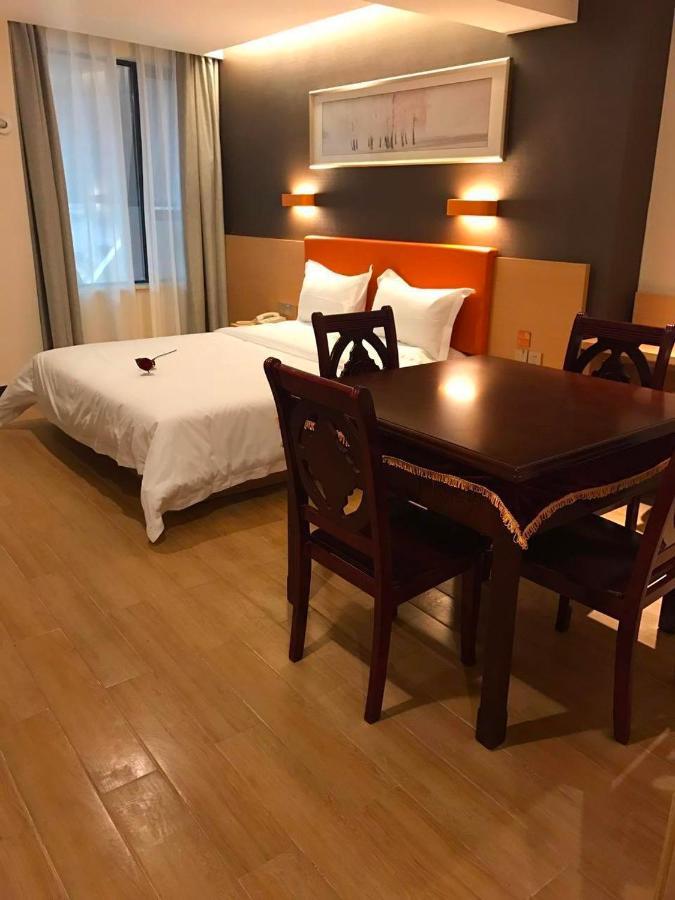 7 Days Premium Chongqing Jiangbei International Airport Branch Hotel Екстериор снимка